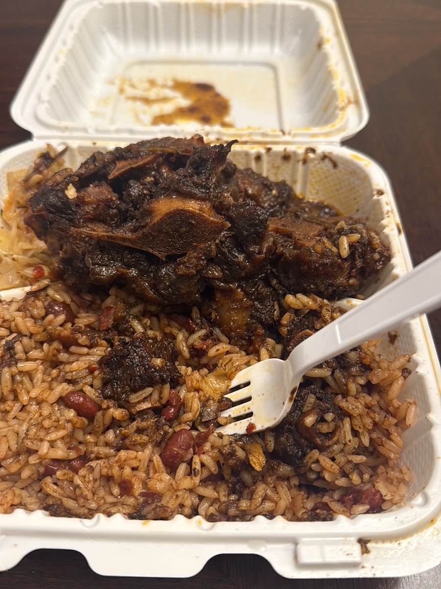 Di kitchen P.A Jamaican restaurant