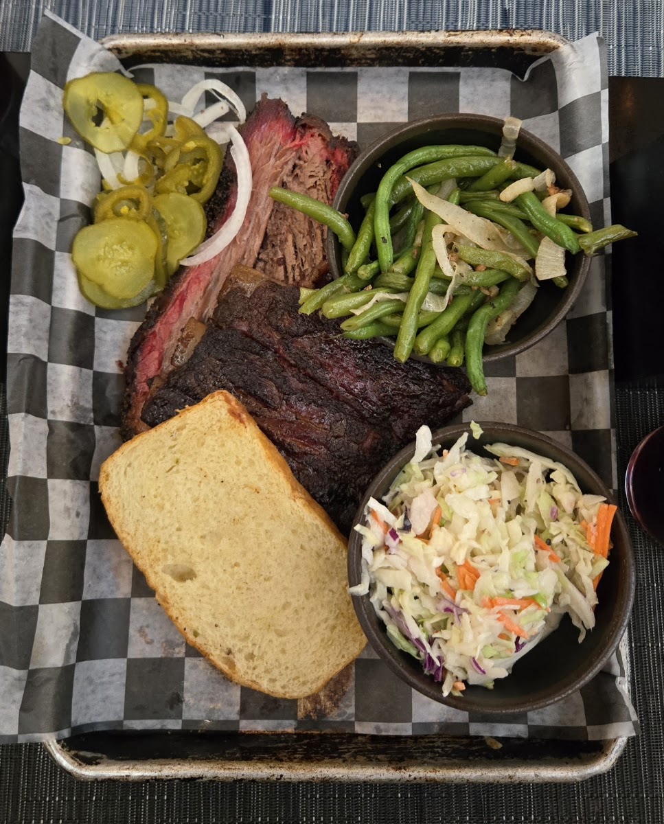 Q Texas BBQ Smokehouse