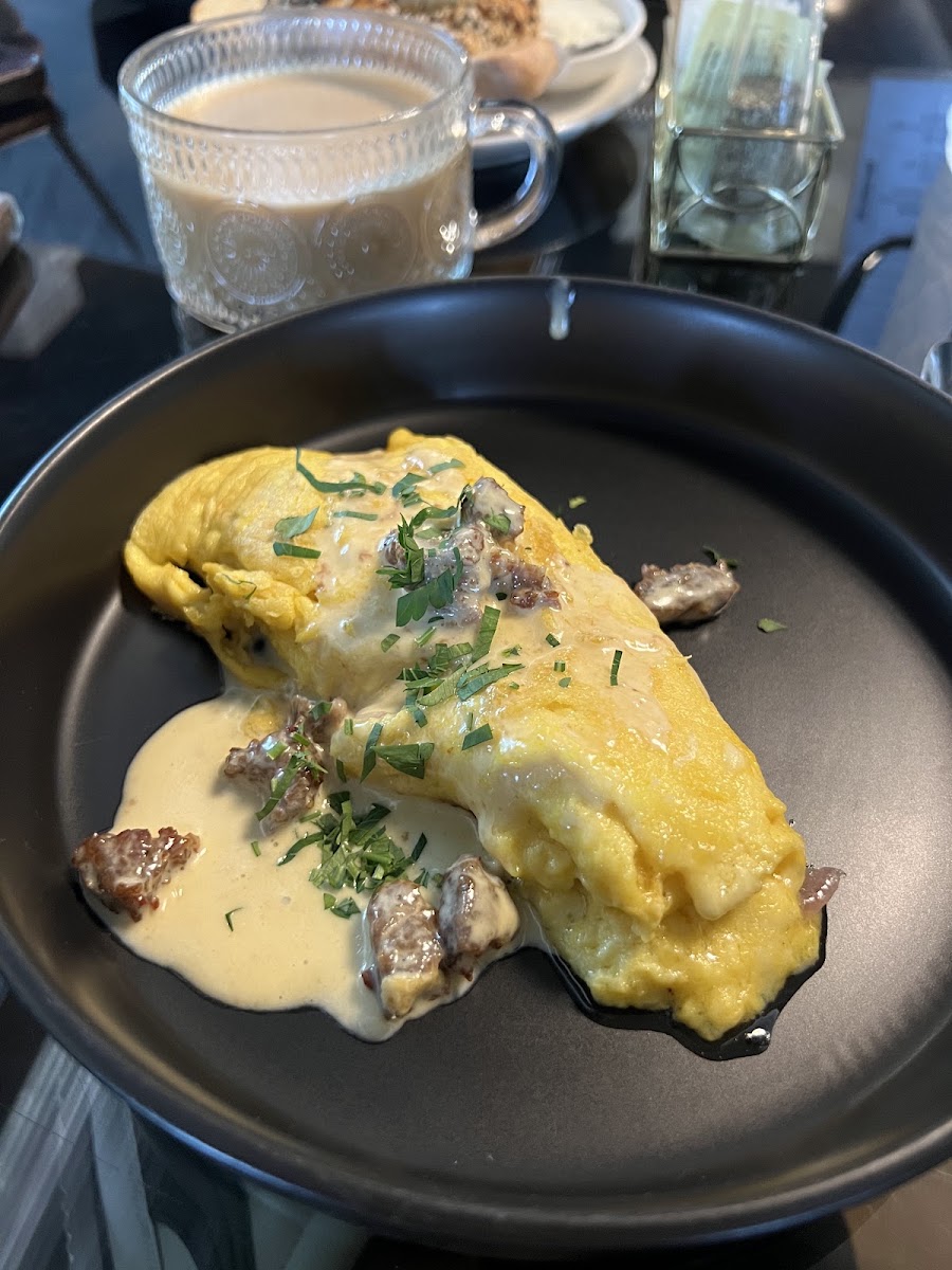 Ghost & Grits @ The Battery Tasting House