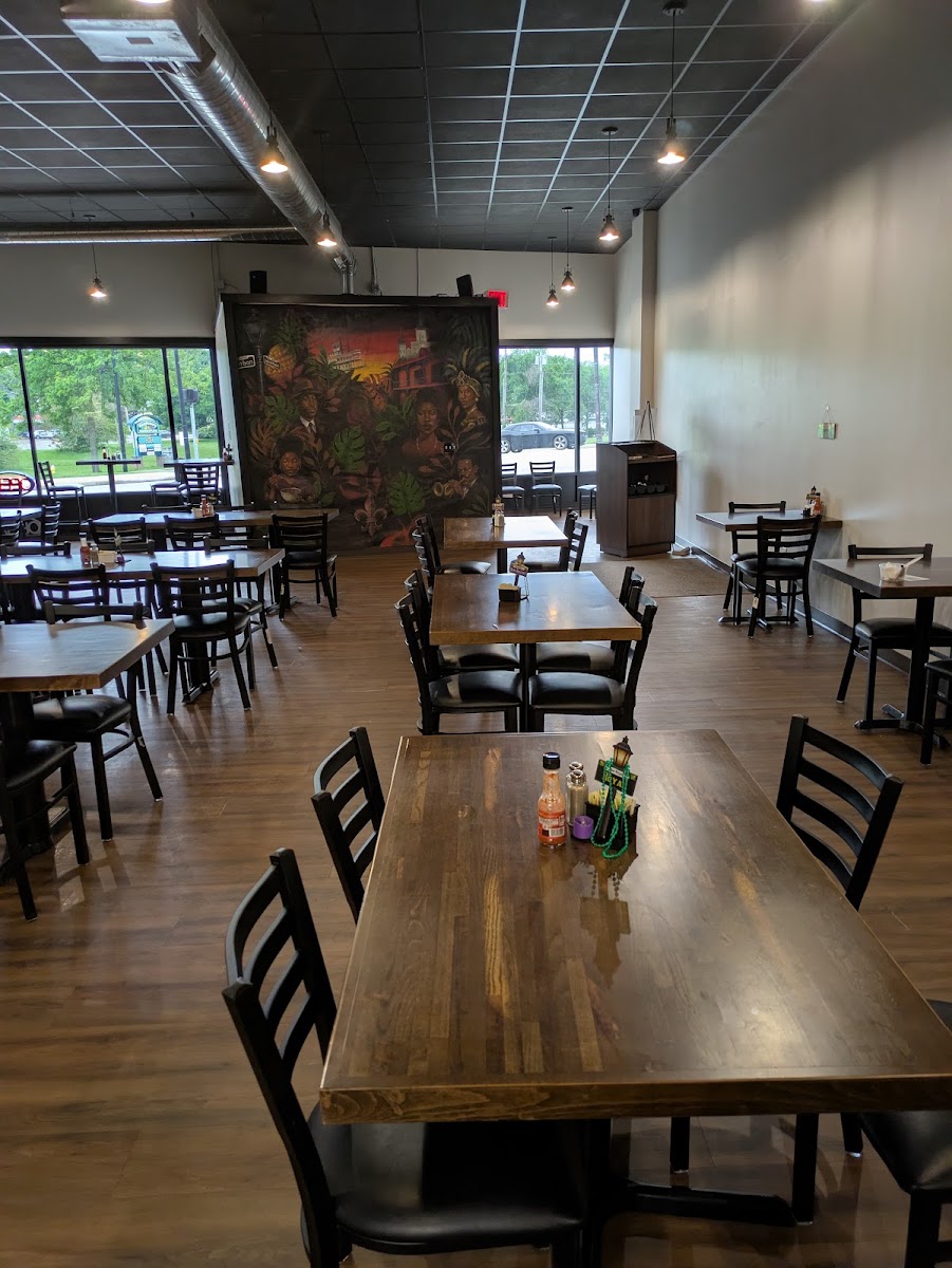WHITFIELD’S Creole and Soul food