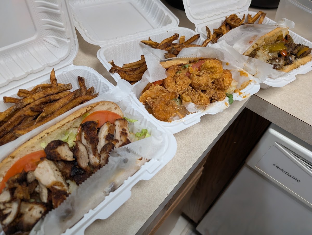 WHITFIELD’S Creole and Soul food