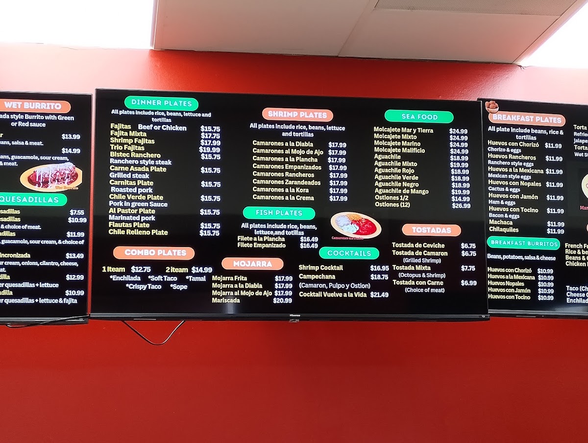 Taqueria La Valentina menu board