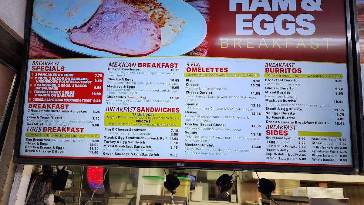 Tom's #1 World Famous Chili Burgers menu board