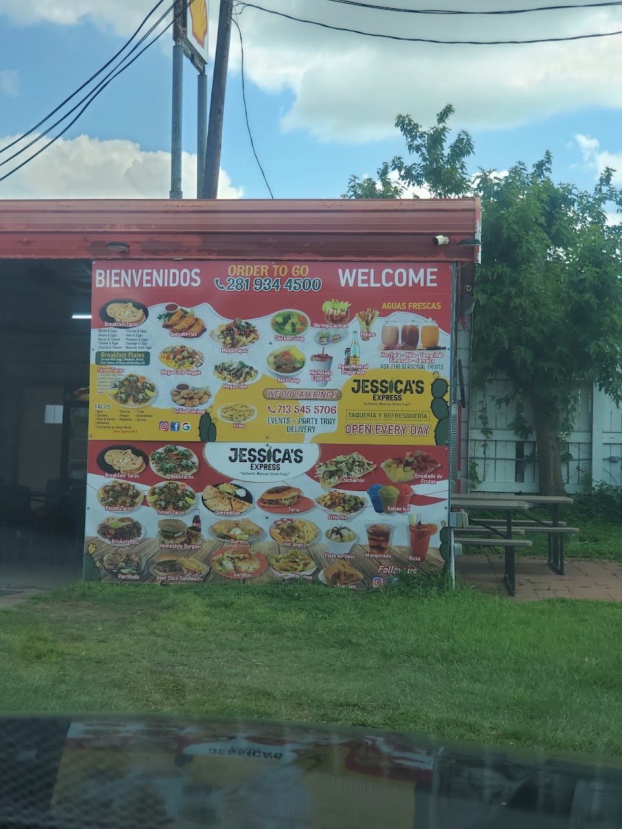 Taqueria Y Refresqueria menu board
