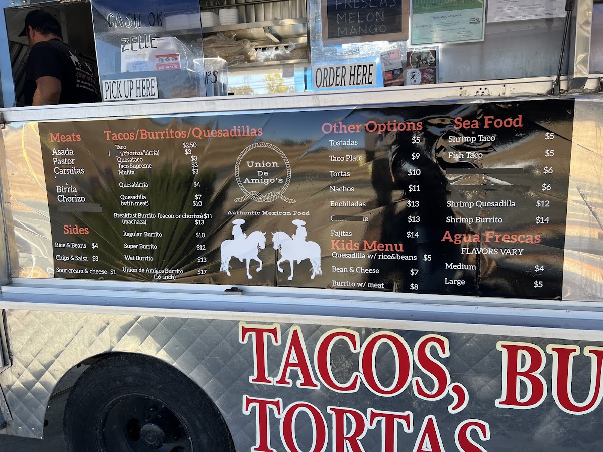TACO TRUCK UNION DE AMIGOS menu board