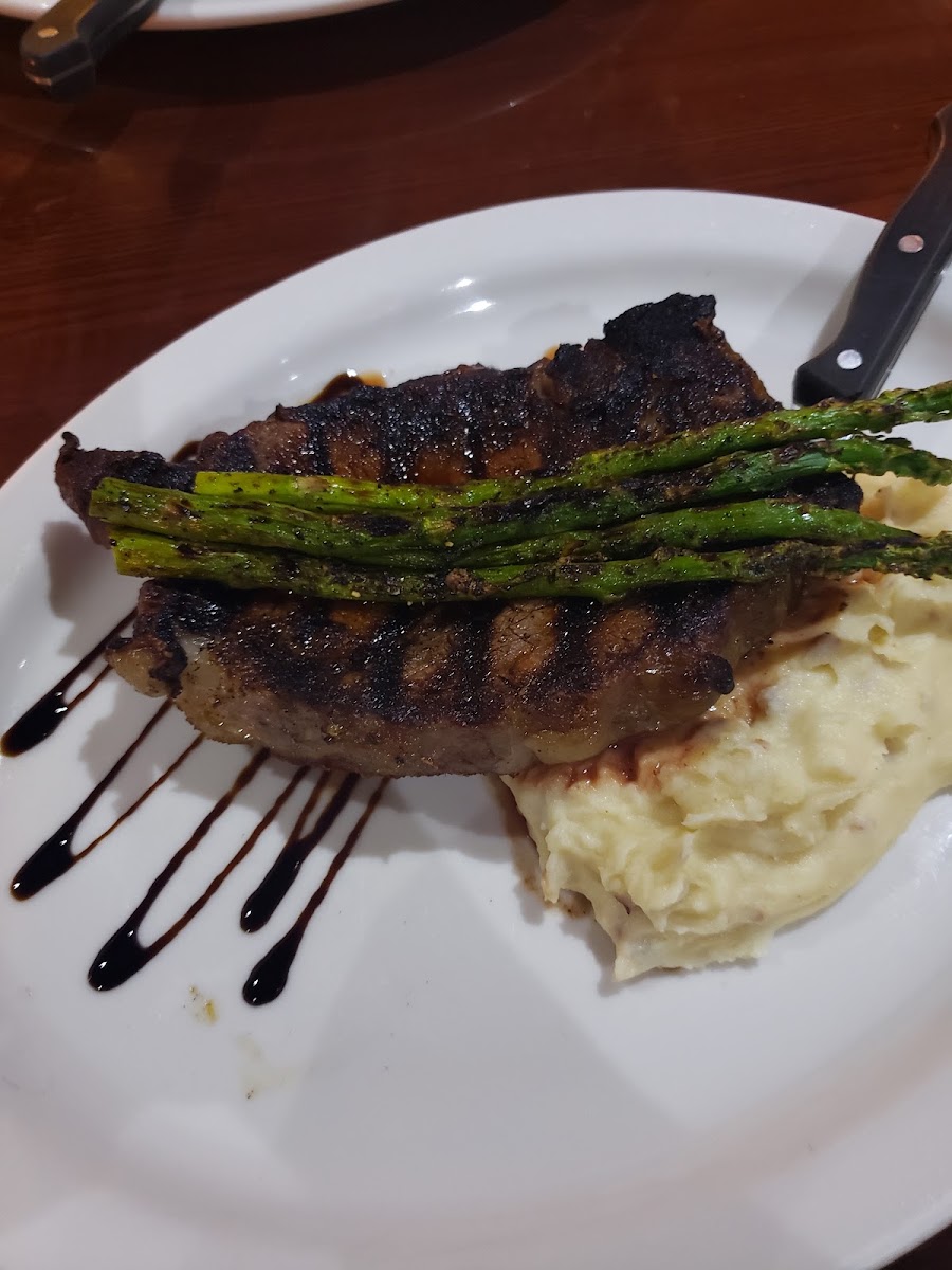 1-4-5 Club Steakhouse & Lounge