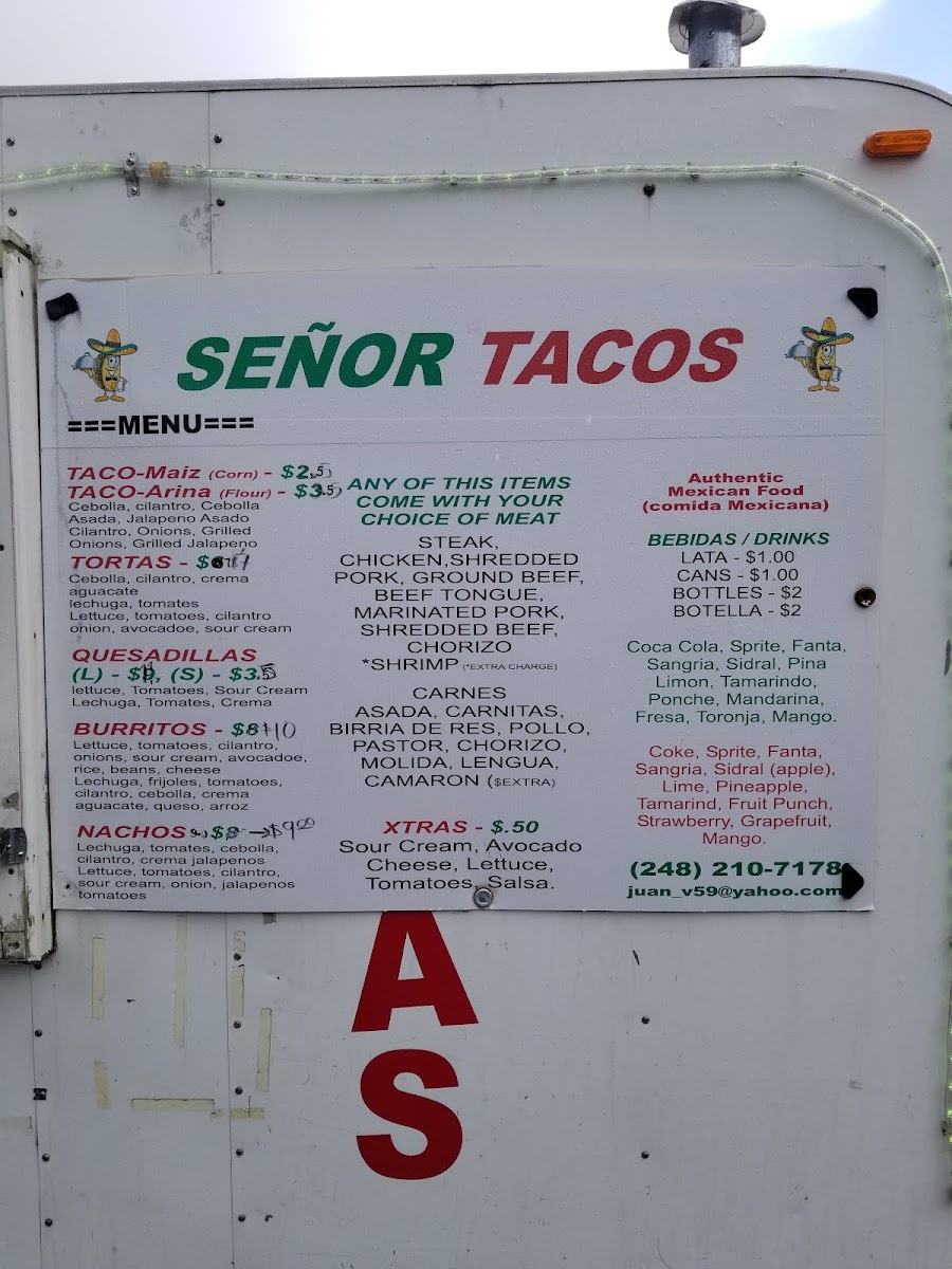 Señor Tacos menu board