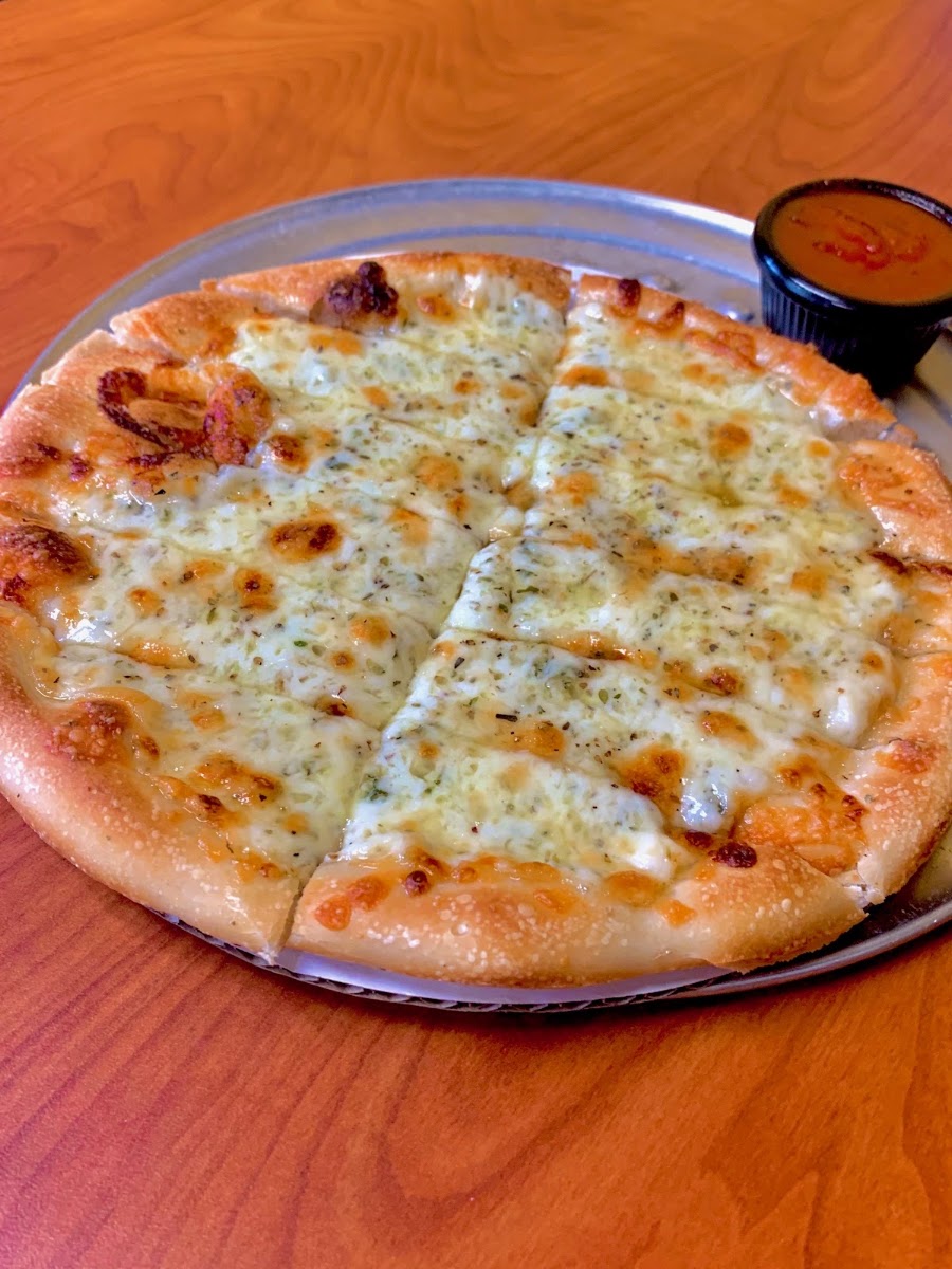 Zesty's Pizza