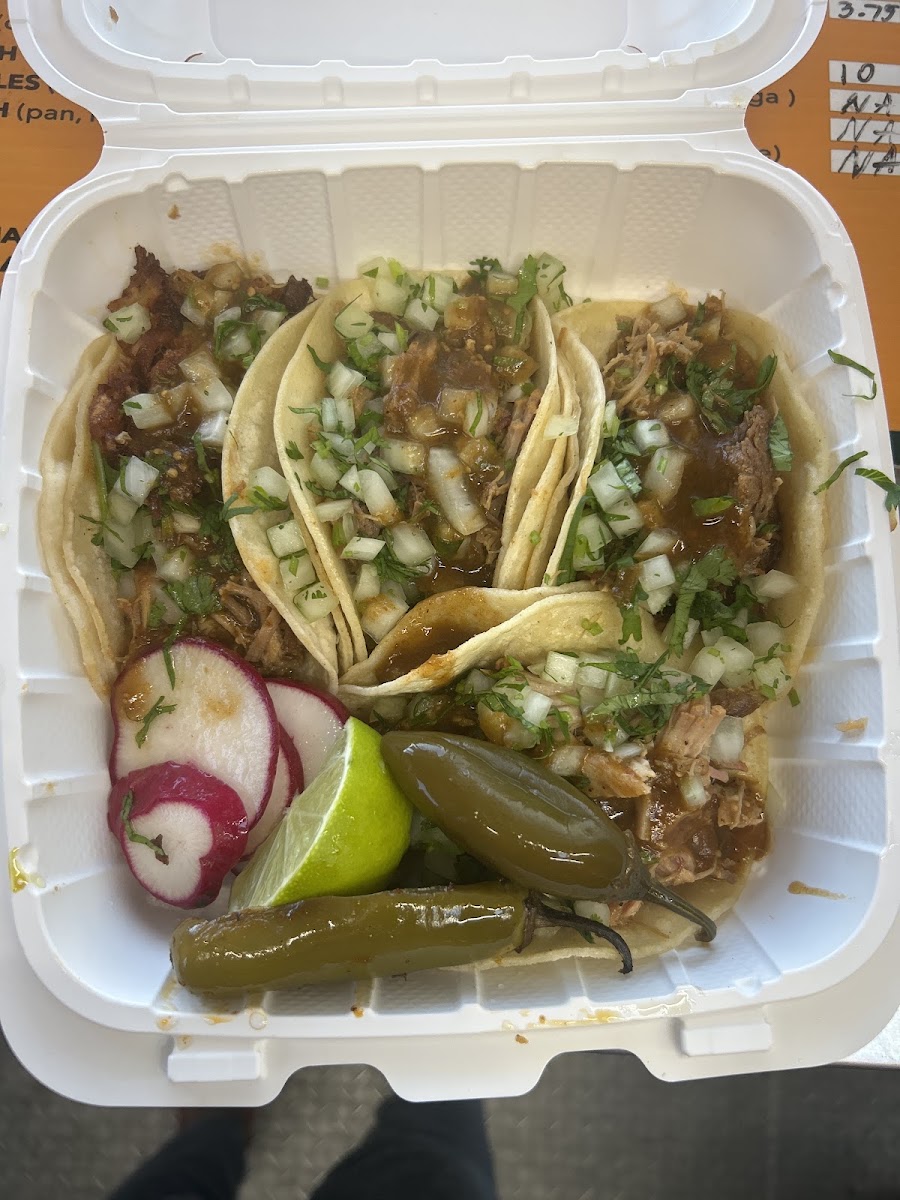 Li-Li’s Taqueria