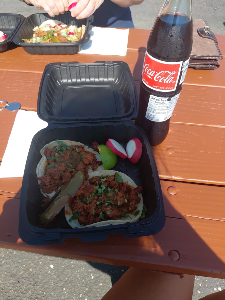 Li-Li’s Taqueria