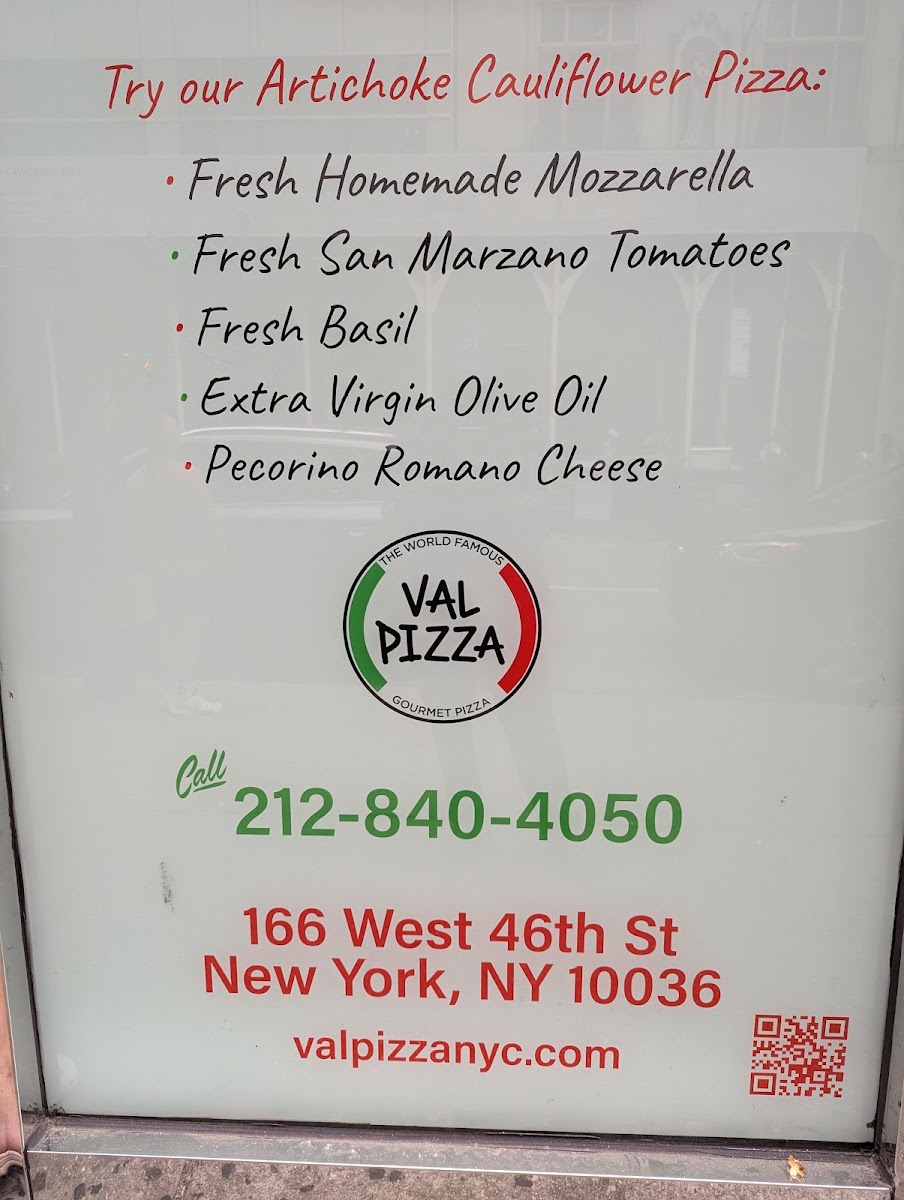 Val Pizza menu board