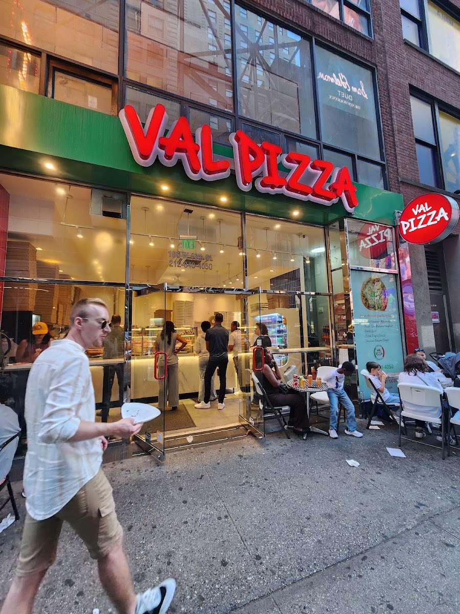 Val Pizza
