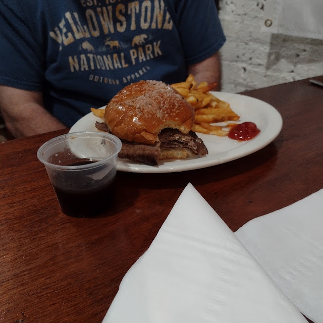 Mama's Meatloaf Sandwich