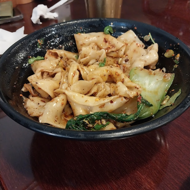 Biang Biang Noodles w Hot Chili Oil