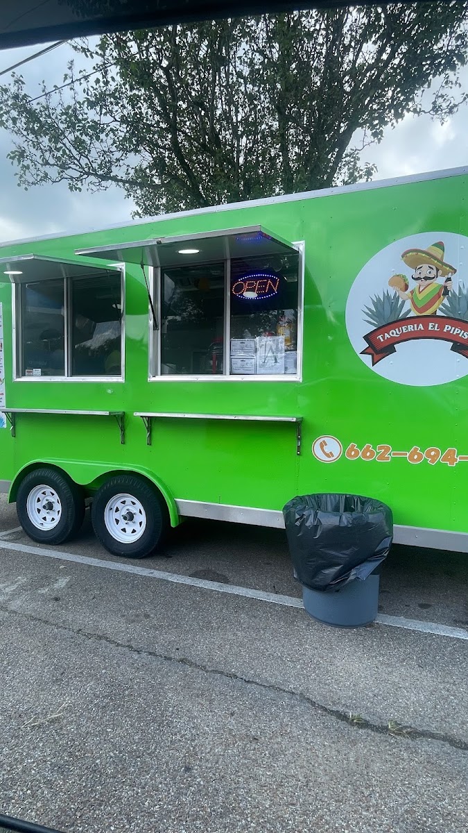 Taqueria El Pipis