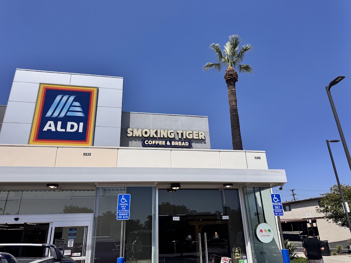 Smoking Tiger Coffee Lab