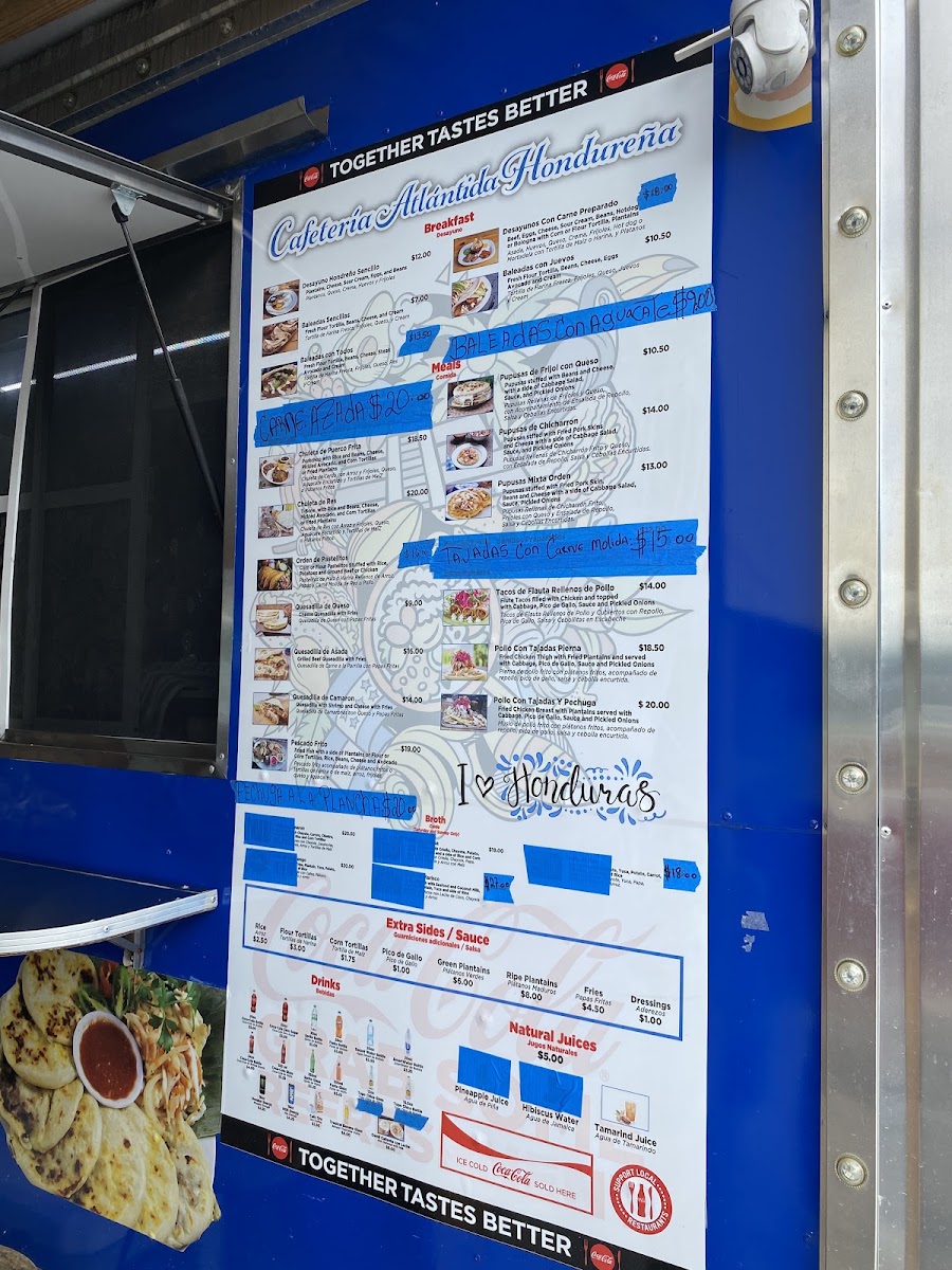 Cafeteria Atlantida hondureña menu board