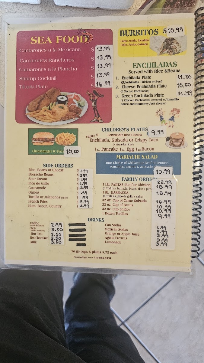 El Mariachi Loco menu board