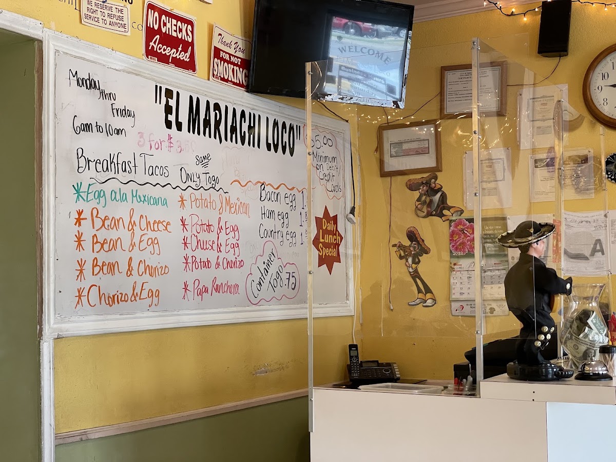 El Mariachi Loco menu board