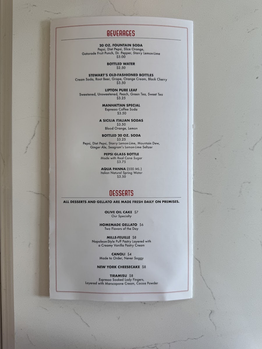 Pipinelli's Pizza Parlor menu board