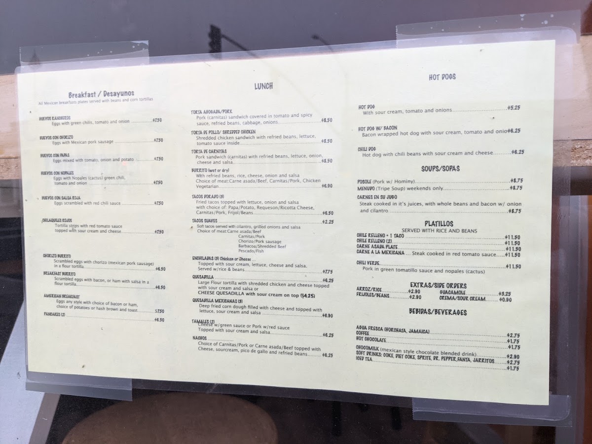 La Estrella menu board