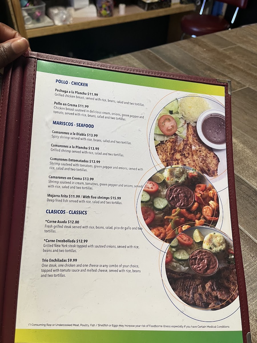 El Rinconcito Bar Y Restaurant menu board
