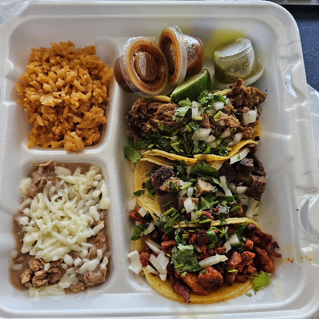 Taco Plate w Barbacoa Lengua & Pastor