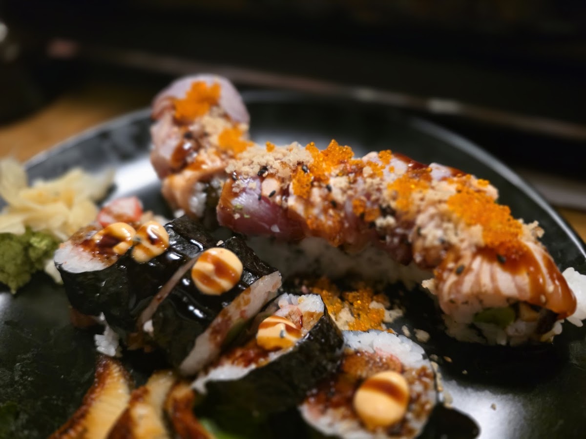 Lago Asian Cuisine & Sushi Bar
