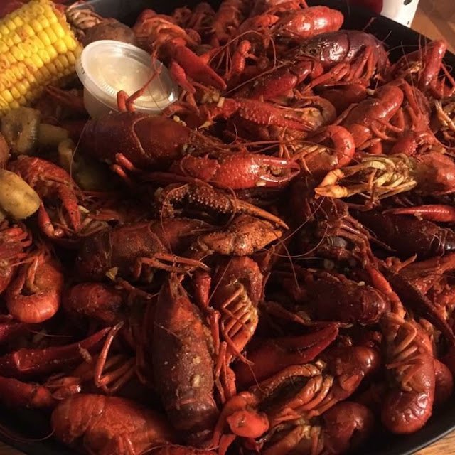 Boiled Crawfish Shrimp Sausage and Corn