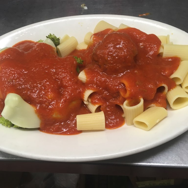 Rigatoni with Meatballs