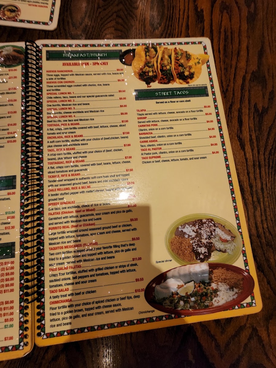 La Fiesta Toledo menu board