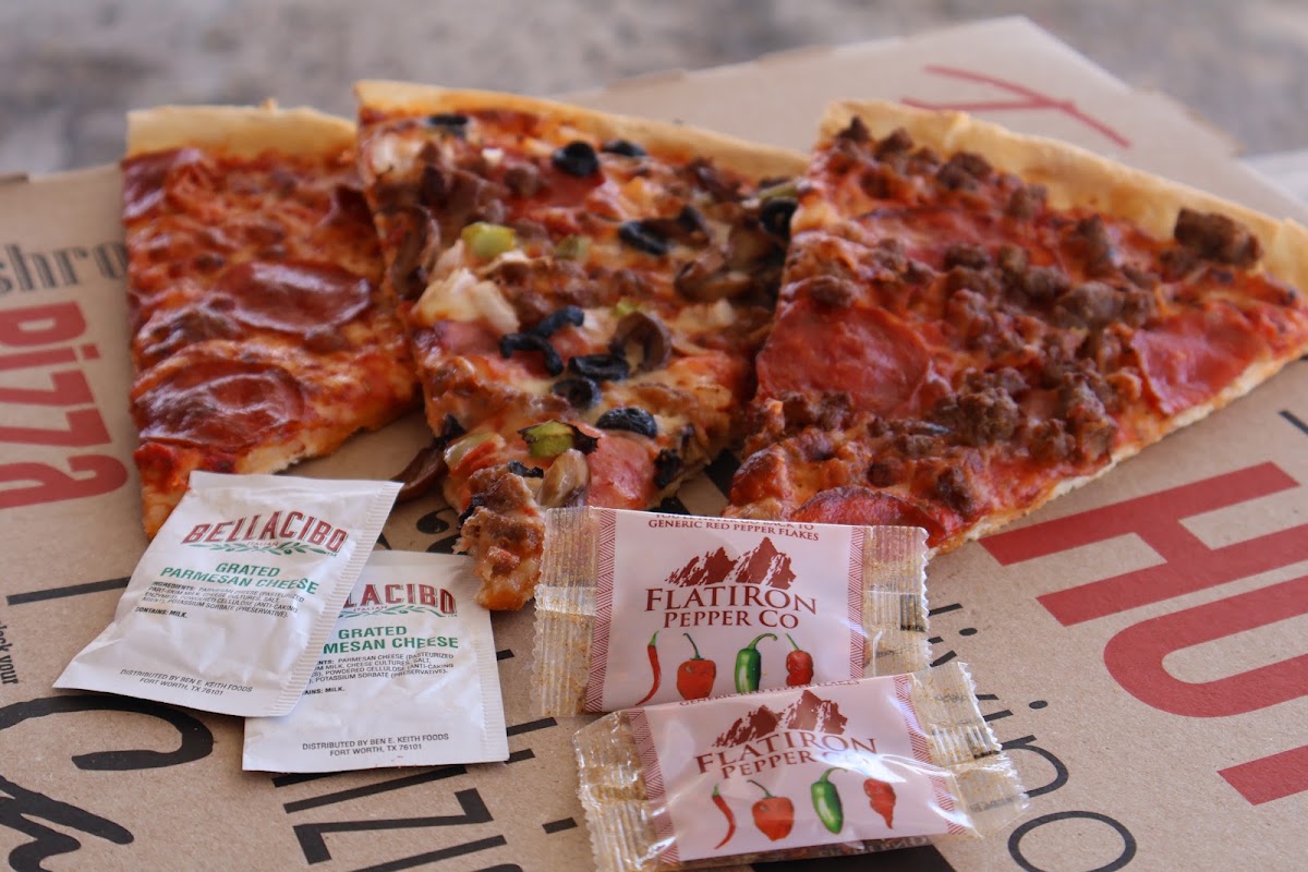 Hero's Pizza