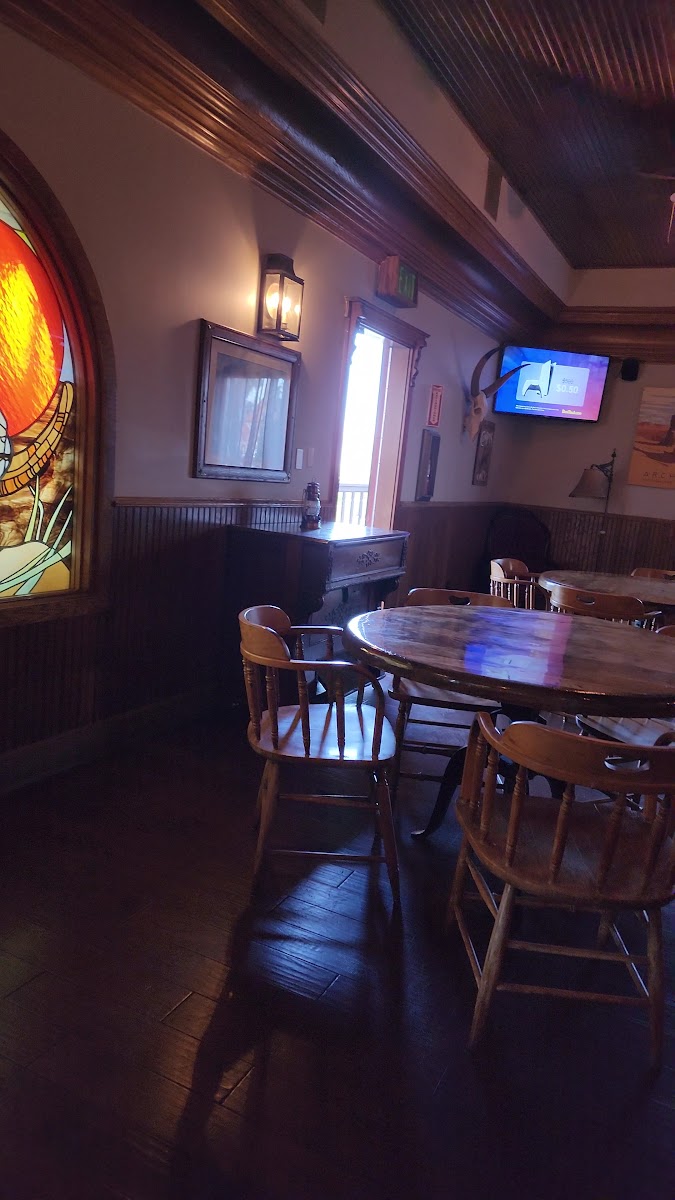 Big Horn Burgers & Shakes