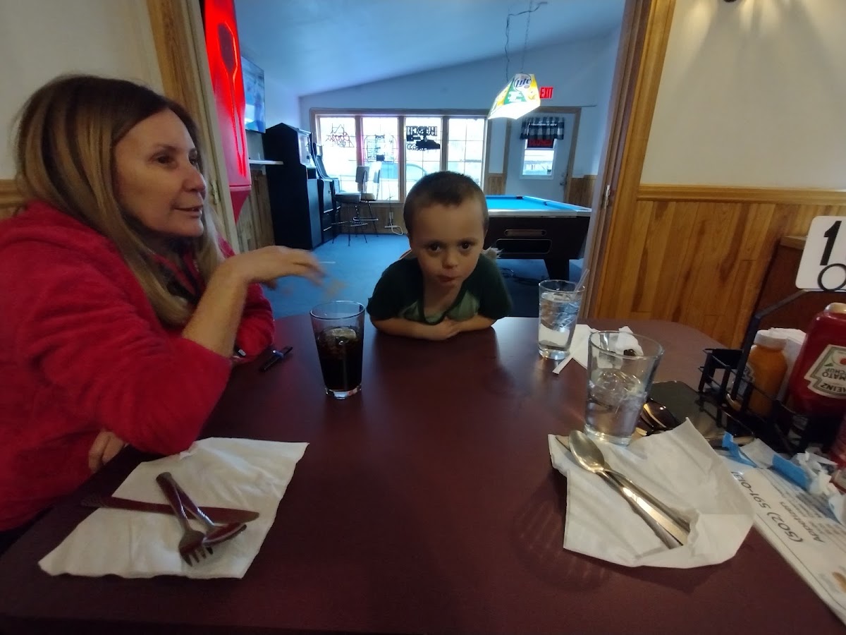 Pat's pub n grub
