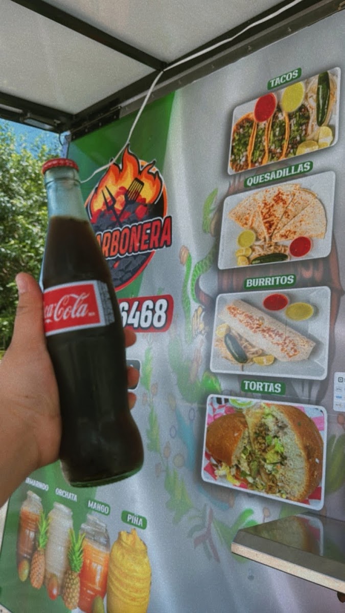 La Carbonera Mexican & Honduras Food