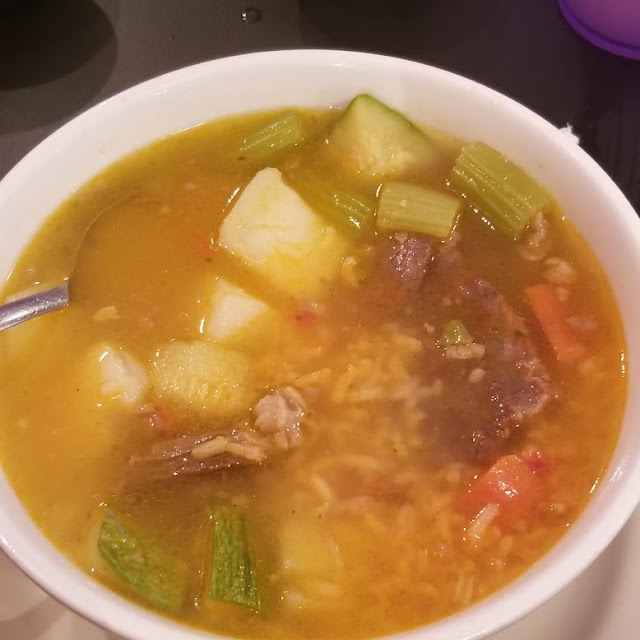 Caldo de Res