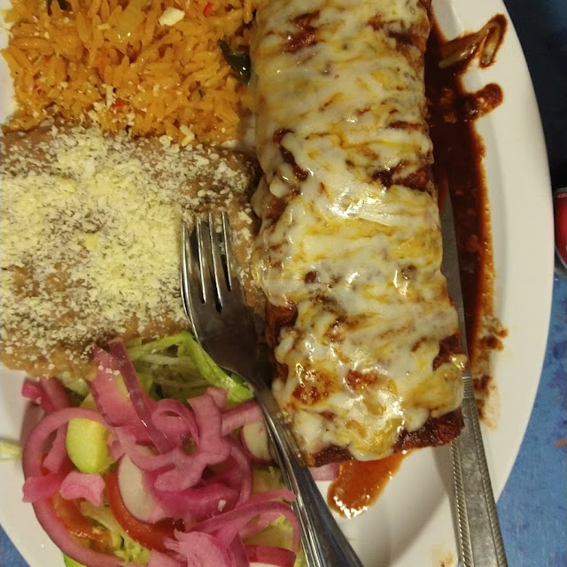 Chile Relleno and Enchilada Combo