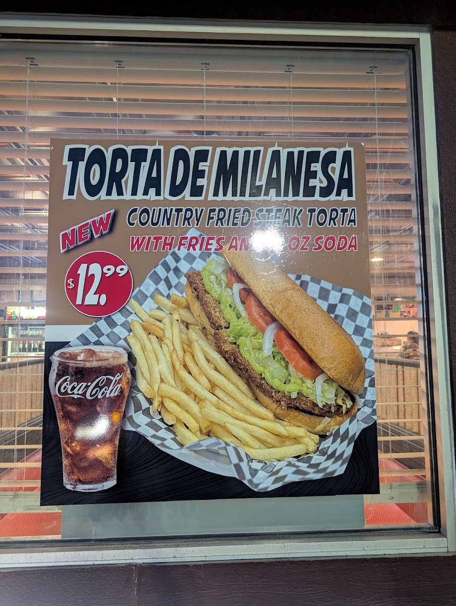 rolbertos mexican food 259 spring Valley parkway menu board