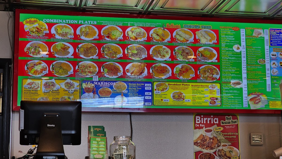 rolbertos mexican food 259 spring Valley parkway menu board