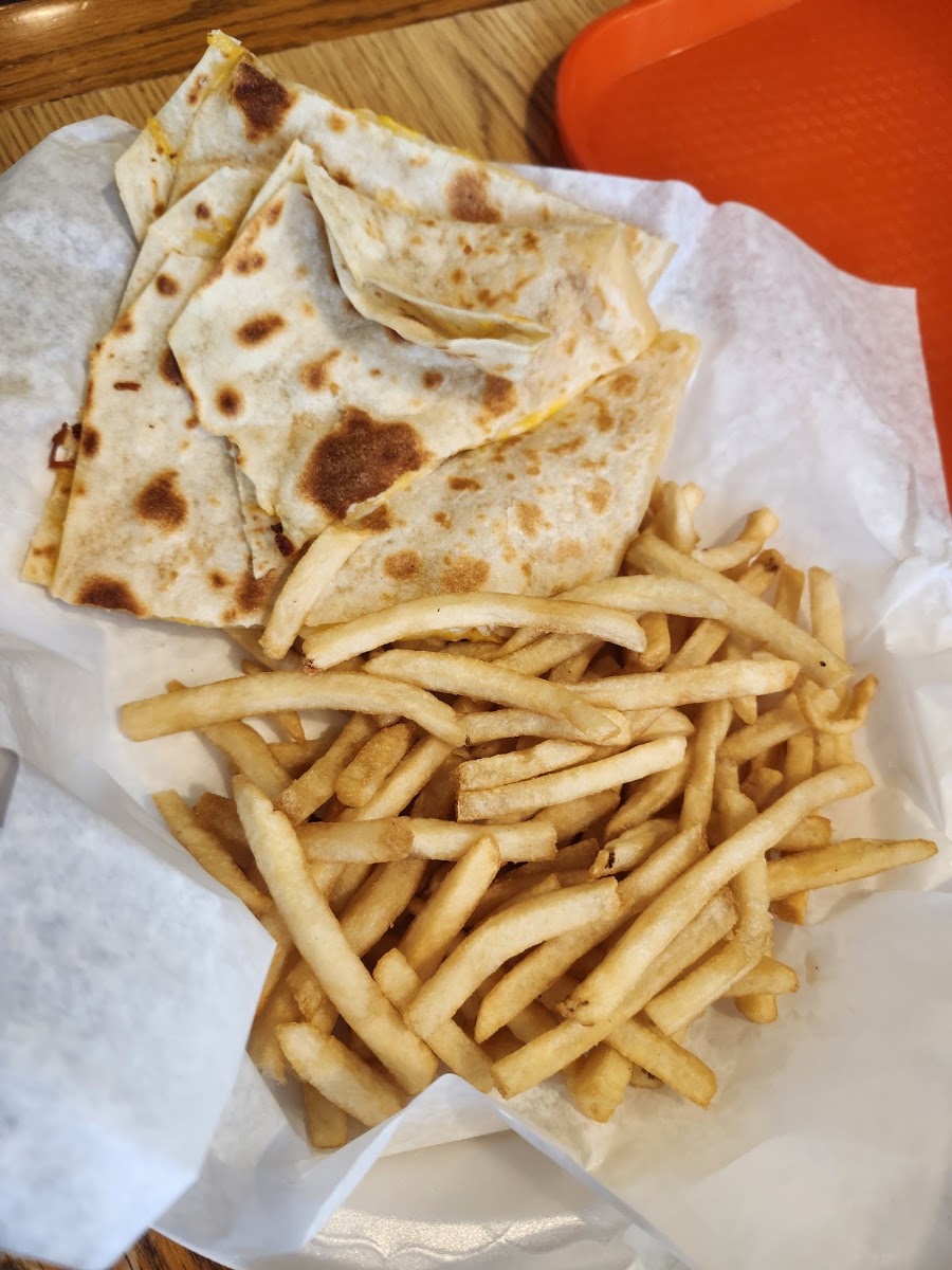 rolbertos mexican food 259 spring Valley parkway