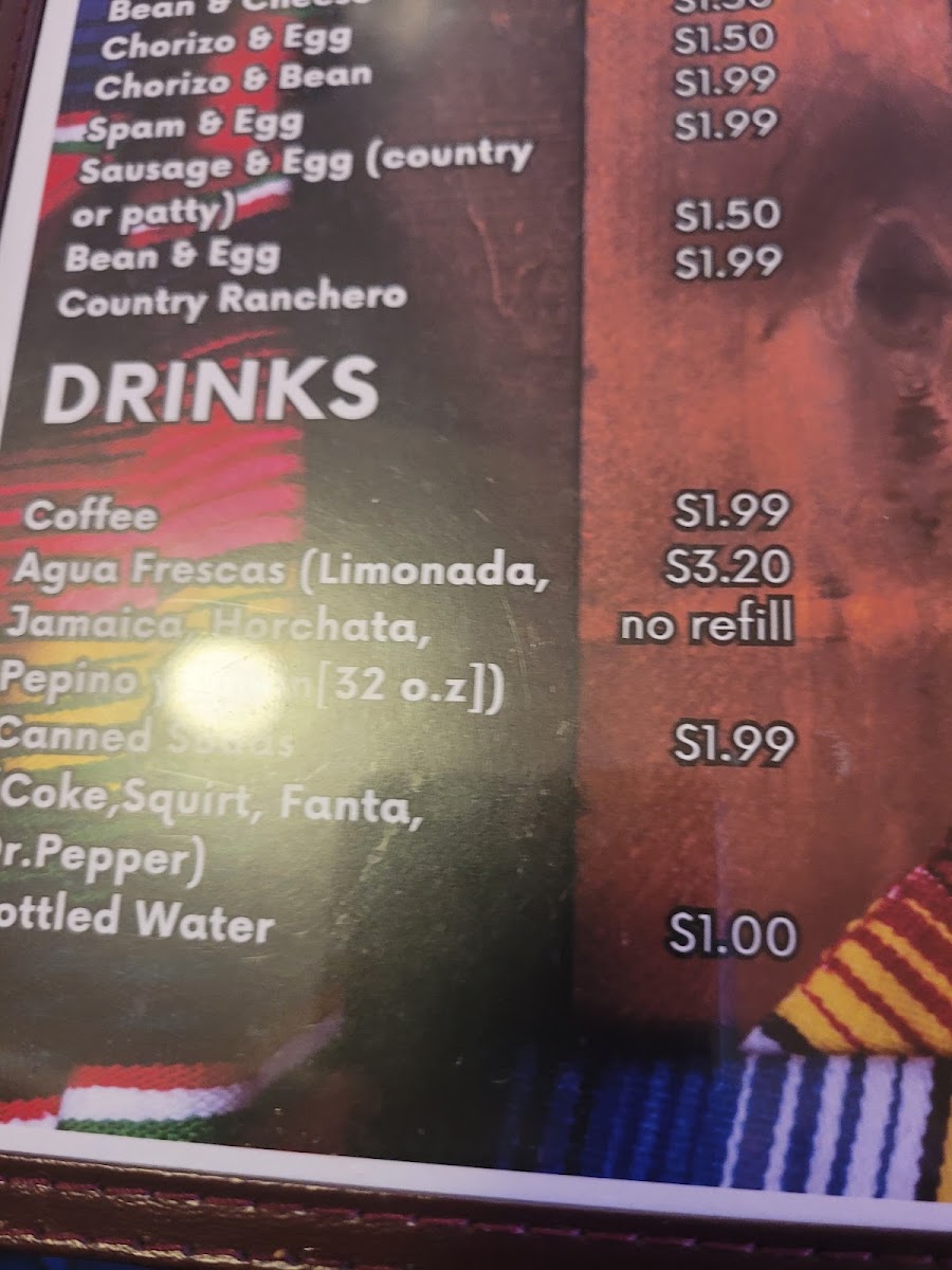 Los Gallos de Jalisco menu board