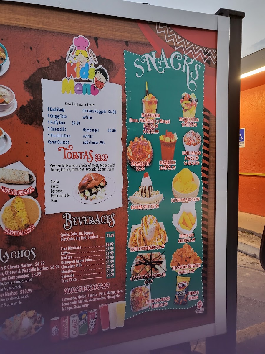 Taqueria Huentitan menu board