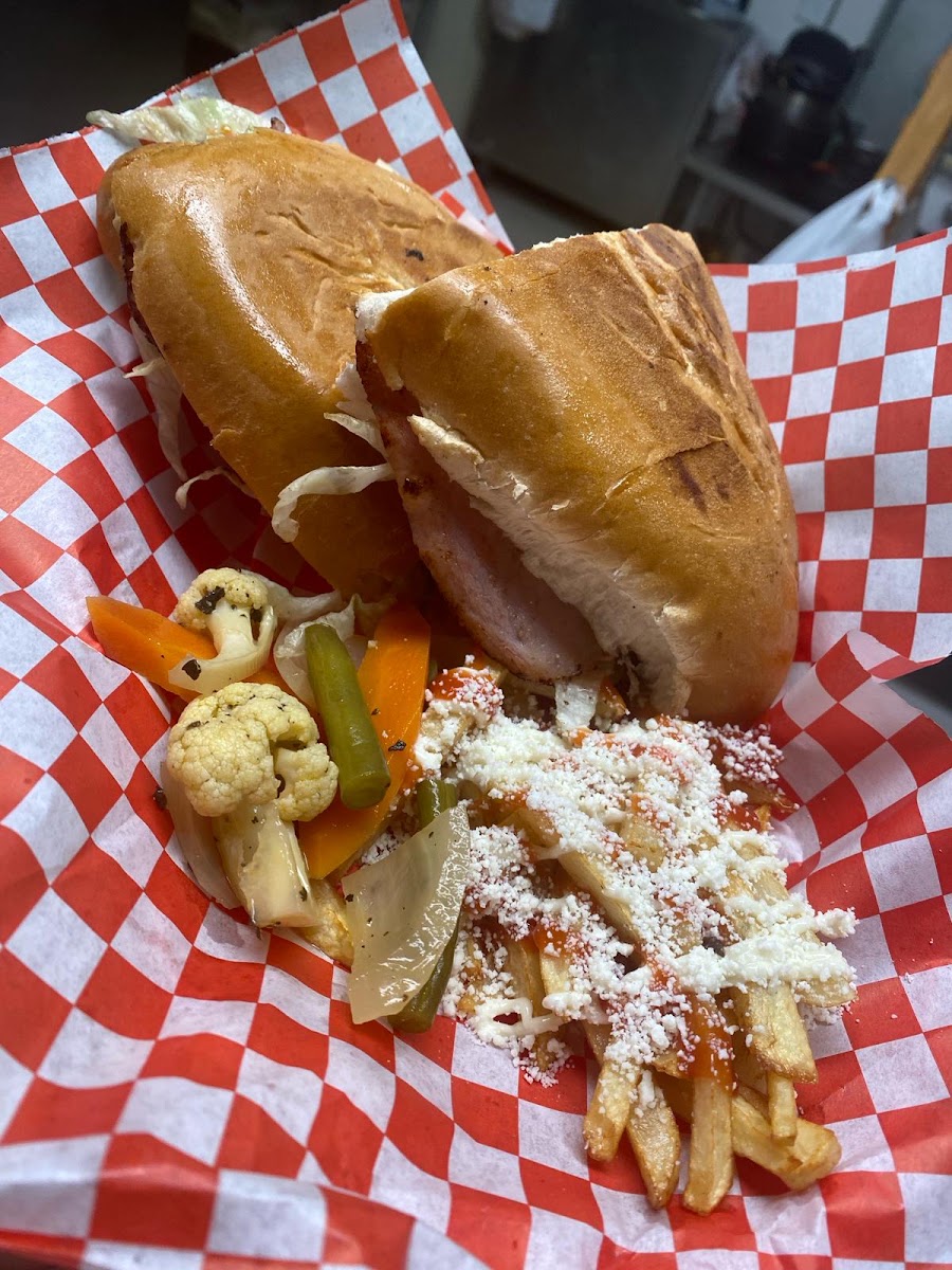 El pulgarcito salvadoreño A&S