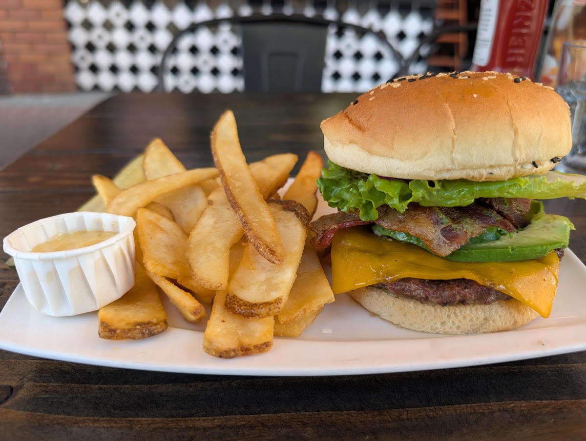 Yowza Burgers