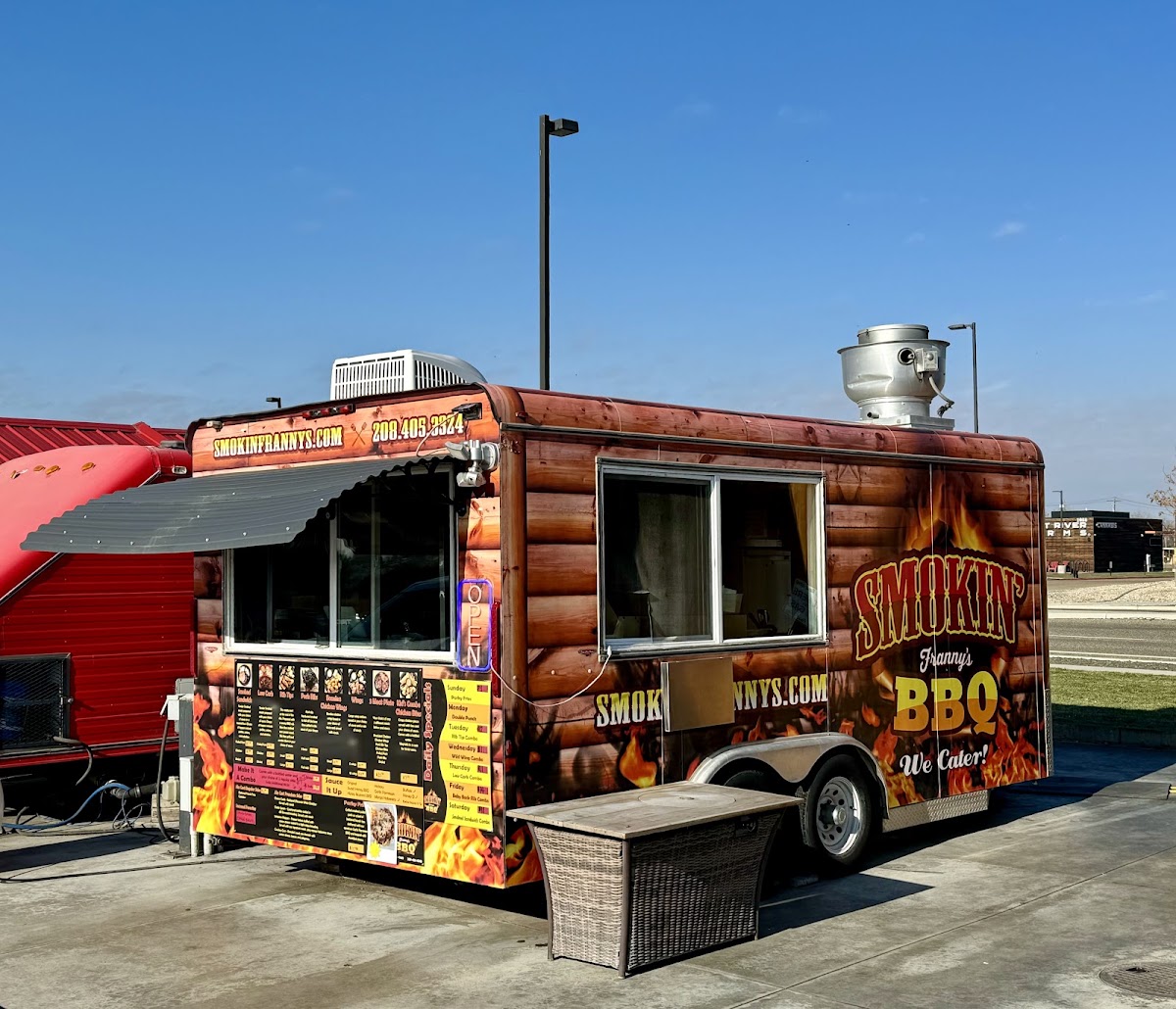 Smokin' Franny's BBQ, Food, & Fun Weiser