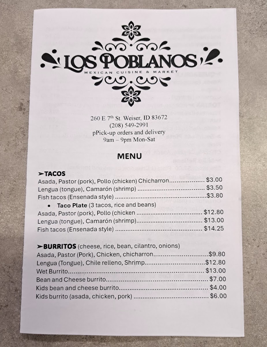 Los Poblanos Market menu board