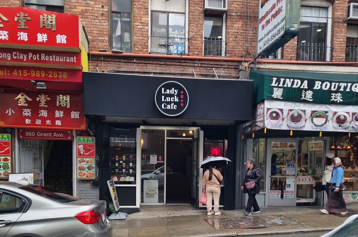 Lady Luck Cafe