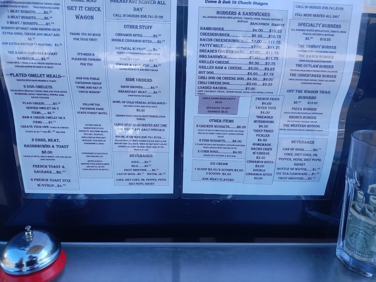 Come & Get It Chuck Wagon menu board