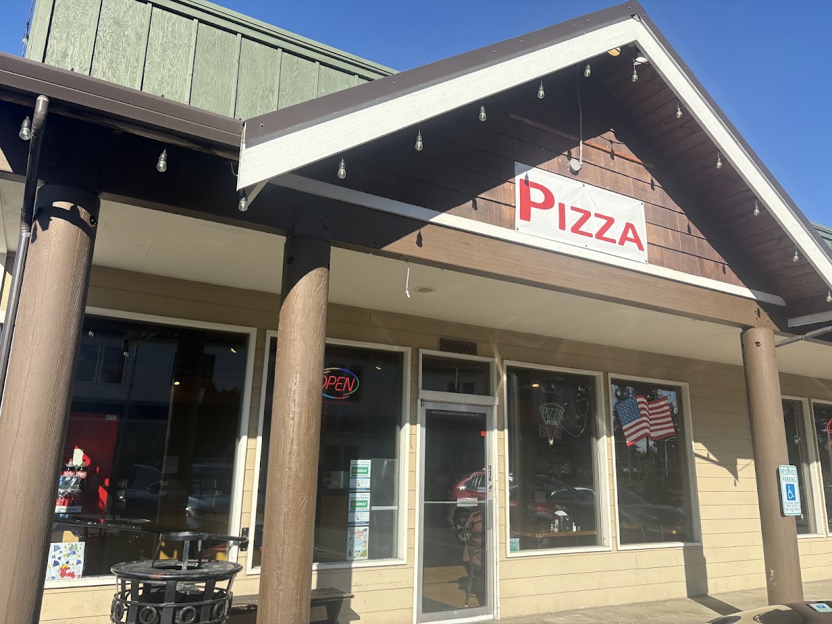 Slice Garden (formerly Salamone's Pizza & Pasta)