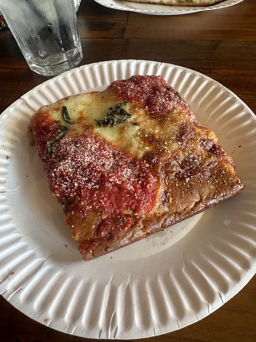 Slice Garden (formerly Salamone's Pizza & Pasta)